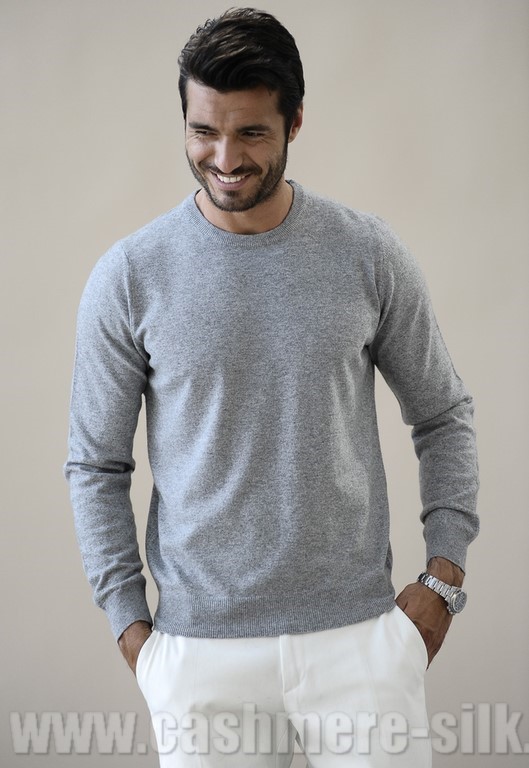 Pull V homme col rond gris