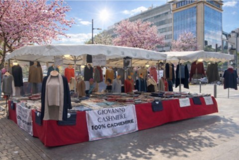 stand marché Neuilly sur Seine